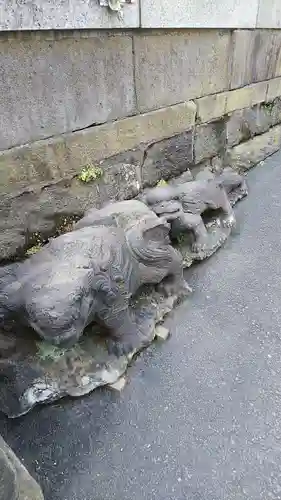 開運出世稲荷(延命院境内社)の狛犬