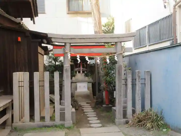 薬師神社の末社・摂社