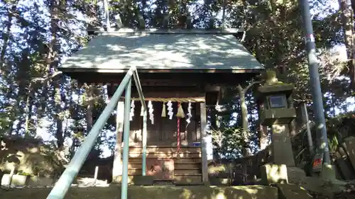 神明神社の本殿