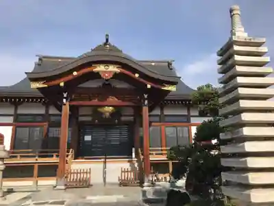 来迎寺の本殿・本堂