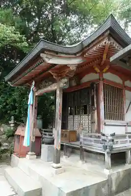 多聞院の末社・摂社