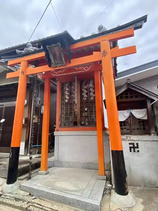 絹平稲荷大明神(京都府)