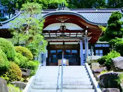 長福寺の本殿・本堂