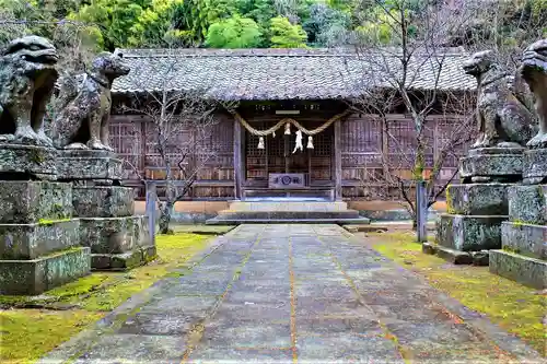 推惠神社の本殿