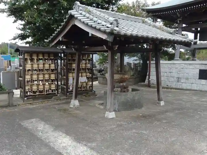 観護寺の手水舎