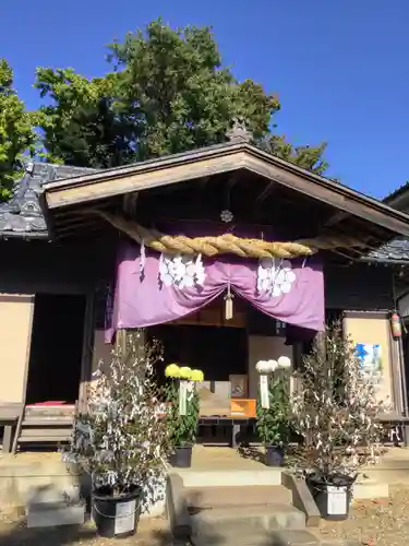 九重神社の本殿