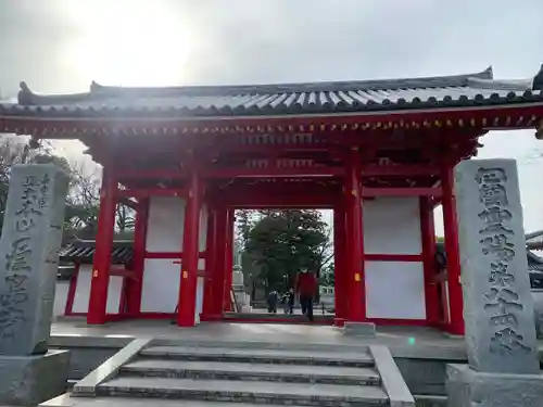 屋島寺の山門