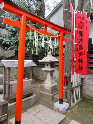 飛木稲荷神社の鳥居