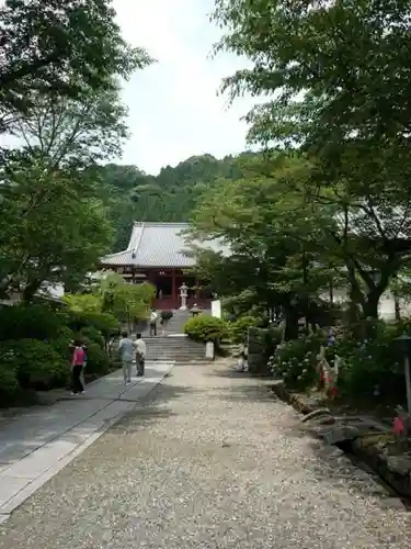 矢田寺の本殿