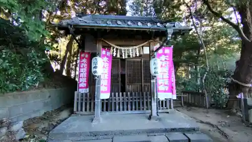 前玉神社の{uncategorized: "未分類", other: "その他", undefined: "問題あり", building: "その他建物", grave: "お墓", sacred_gate: "鳥居", guardian: "狛犬", statue: "像", buddha: "仏像", history: "歴史", nature: "自然", garden: "庭園", animal: "動物", pagoda: "塔", temizu: "手水舎", mountain_gate: "山門・神門", sanctuary: "本殿・本堂", subordinate: "末社・摂社", art: "芸術", scenery: "景色", jizo: "地蔵", ema: "絵馬", goshuin: "御朱印", omikuji: "おみくじ", items: "授与品その他", amulet: "お守り", goshuincho: "御朱印帳", eats: "食事", festival: "お祭り", votive_dance: "神楽", shichigosan: "七五三参", wedding: "結婚式", experience: "体験その他", initially: "初詣", around: "周辺", anti_infection: "感染症対策"}