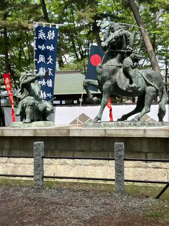 川中島古戦場八幡社の{uncategorized: "未分類", other: "その他", undefined: "問題あり", building: "その他建物", grave: "お墓", sacred_gate: "鳥居", guardian: "狛犬", statue: "像", buddha: "仏像", history: "歴史", nature: "自然", garden: "庭園", animal: "動物", pagoda: "塔", temizu: "手水舎", mountain_gate: "山門・神門", sanctuary: "本殿・本堂", subordinate: "末社・摂社", art: "芸術", scenery: "景色", jizo: "地蔵", ema: "絵馬", goshuin: "御朱印", omikuji: "おみくじ", items: "授与品その他", amulet: "お守り", goshuincho: "御朱印帳", eats: "食事", festival: "お祭り", votive_dance: "神楽", shichigosan: "七五三参", wedding: "結婚式", experience: "体験その他", initially: "初詣", around: "周辺", anti_infection: "感染症対策"}