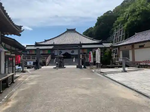 尾張高野山宗　総本山　岩屋寺の本殿・本堂