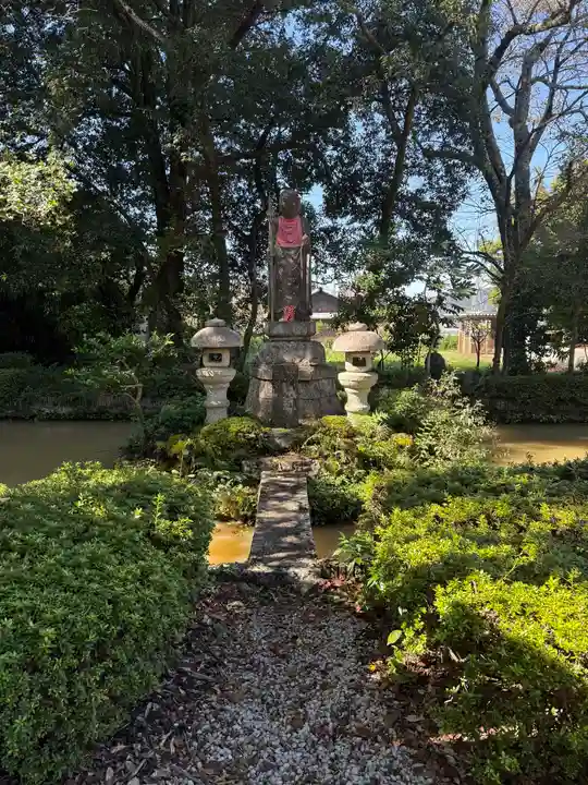 渡岸寺観音堂(向源寺)(滋賀県)