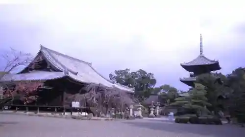 道成寺の建物その他