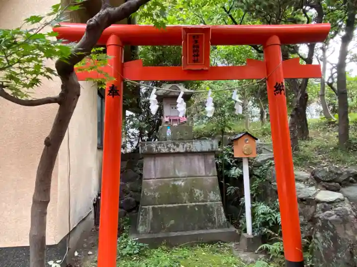 江島杉山神社の末社・摂社
