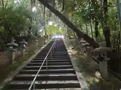 新屋坐天照御魂神社の建物その他