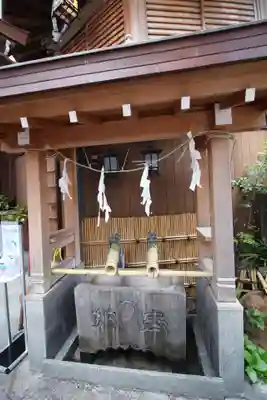 小網神社の手水舎