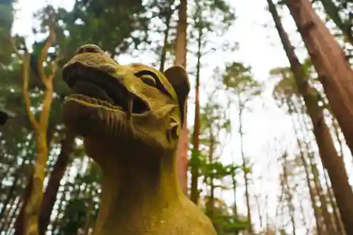 宝登山神社の狛犬