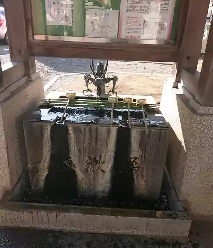 行田八幡神社の手水