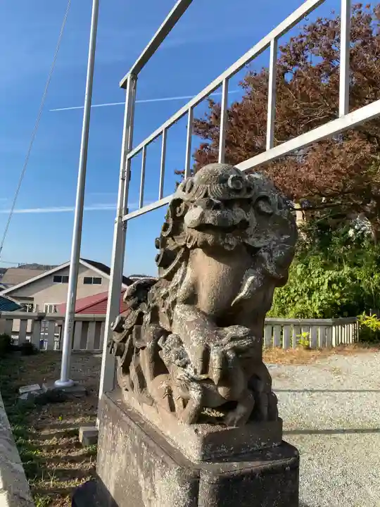 叶神社(東叶神社)の狛犬