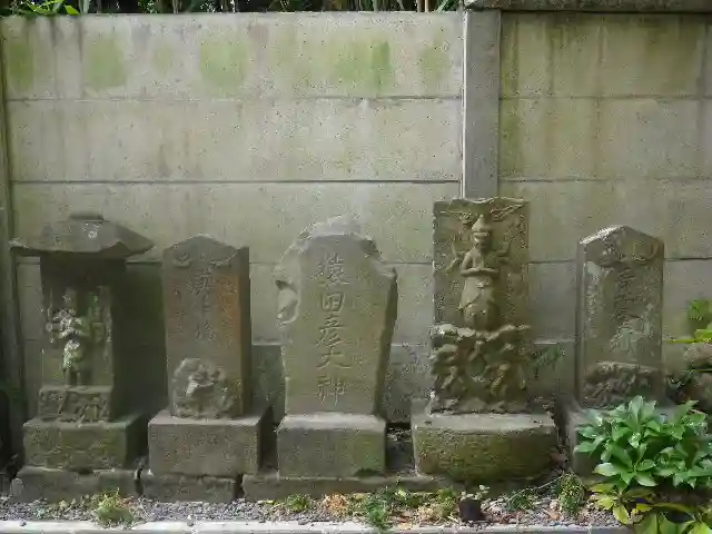 岩窟不動尊(巌窟不動尊/窟堂不動尊/窟堂/岩屋堂)の地蔵