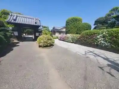 永明寺の山門