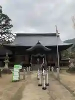 與止日女神社の本殿・本堂