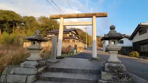 眞名井神社（籠神社奥宮）の山門・神門