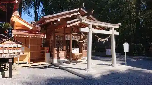 薬師寺八幡宮の末社