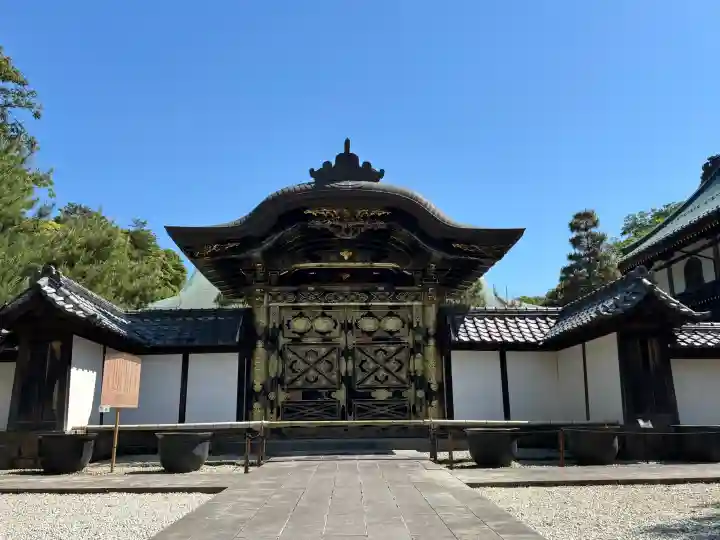 建長寺の{uncategorized: "未分類", other: "その他", undefined: "問題あり", building: "その他建物", grave: "お墓", sacred_gate: "鳥居", guardian: "狛犬", statue: "像", buddha: "仏像", history: "歴史", nature: "自然", garden: "庭園", animal: "動物", pagoda: "塔", temizu: "手水舎", mountain_gate: "山門・神門", sanctuary: "本殿・本堂", subordinate: "末社・摂社", art: "芸術", scenery: "景色", jizo: "地蔵", ema: "絵馬", goshuin: "御朱印", omikuji: "おみくじ", items: "授与品その他", amulet: "お守り", goshuincho: "御朱印帳", eats: "食事", festival: "お祭り", votive_dance: "神楽", shichigosan: "七五三参", wedding: "結婚式", experience: "体験その他", initially: "初詣", around: "周辺", anti_infection: "感染症対策"}