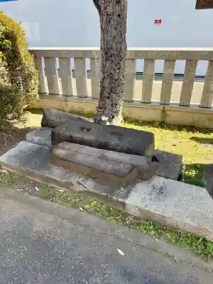 大島八幡神社の{uncategorized: "未分類", other: "その他", undefined: "問題あり", building: "その他建物", grave: "お墓", sacred_gate: "鳥居", guardian: "狛犬", statue: "像", buddha: "仏像", history: "歴史", nature: "自然", garden: "庭園", animal: "動物", pagoda: "塔", temizu: "手水舎", mountain_gate: "山門・神門", sanctuary: "本殿・本堂", subordinate: "末社・摂社", art: "芸術", scenery: "景色", jizo: "地蔵", ema: "絵馬", goshuin: "御朱印", omikuji: "おみくじ", items: "授与品その他", amulet: "お守り", goshuincho: "御朱印帳", eats: "食事", festival: "お祭り", votive_dance: "神楽", shichigosan: "七五三参", wedding: "結婚式", experience: "体験その他", initially: "初詣", around: "周辺", anti_infection: "感染症対策"}