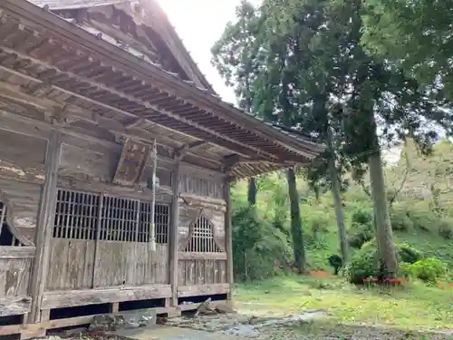 八幡神社の本殿・本堂