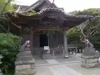 小動神社の本殿・本堂