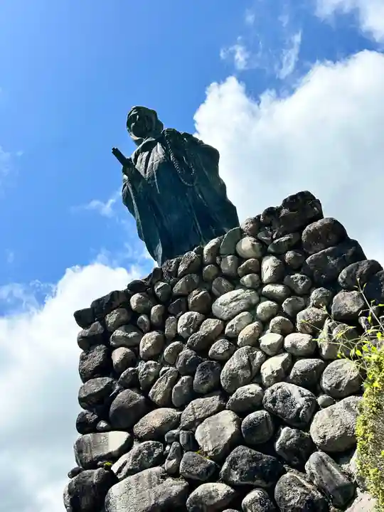 信濃比叡廣拯院(長野県)