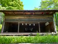 菱野健功神社の本殿