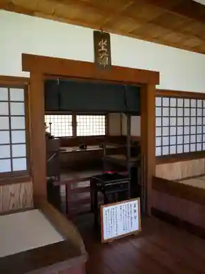 雲洞庵の本殿・本堂