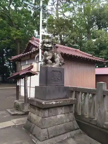 神明社の狛犬