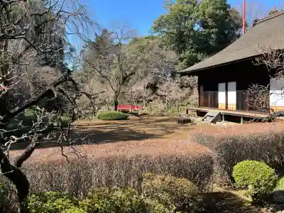 喜多院の{uncategorized: "未分類", other: "その他", undefined: "問題あり", building: "その他建物", grave: "お墓", sacred_gate: "鳥居", guardian: "狛犬", statue: "像", buddha: "仏像", history: "歴史", nature: "自然", garden: "庭園", animal: "動物", pagoda: "塔", temizu: "手水舎", mountain_gate: "山門・神門", sanctuary: "本殿・本堂", subordinate: "末社・摂社", art: "芸術", scenery: "景色", jizo: "地蔵", ema: "絵馬", goshuin: "御朱印", omikuji: "おみくじ", items: "授与品その他", amulet: "お守り", goshuincho: "御朱印帳", eats: "食事", festival: "お祭り", votive_dance: "神楽", shichigosan: "七五三参", wedding: "結婚式", experience: "体験その他", initially: "初詣", around: "周辺", anti_infection: "感染症対策"}