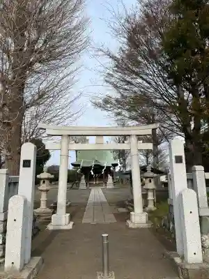 三島神社の{uncategorized: "未分類", other: "その他", undefined: "問題あり", building: "その他建物", grave: "お墓", sacred_gate: "鳥居", guardian: "狛犬", statue: "像", buddha: "仏像", history: "歴史", nature: "自然", garden: "庭園", animal: "動物", pagoda: "塔", temizu: "手水舎", mountain_gate: "山門・神門", sanctuary: "本殿・本堂", subordinate: "末社・摂社", art: "芸術", scenery: "景色", jizo: "地蔵", ema: "絵馬", goshuin: "御朱印", omikuji: "おみくじ", items: "授与品その他", amulet: "お守り", goshuincho: "御朱印帳", eats: "食事", festival: "お祭り", votive_dance: "神楽", shichigosan: "七五三参", wedding: "結婚式", experience: "体験その他", initially: "初詣", around: "周辺", anti_infection: "感染症対策"}