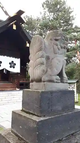 上川神社頓宮の狛犬