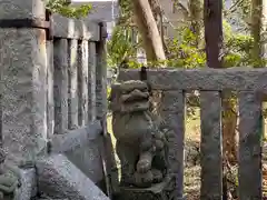 高市御県神社の狛犬