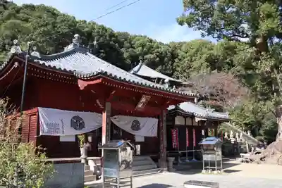 観音寺の本殿・本堂