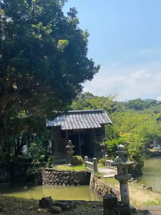 興善寺の建物その他