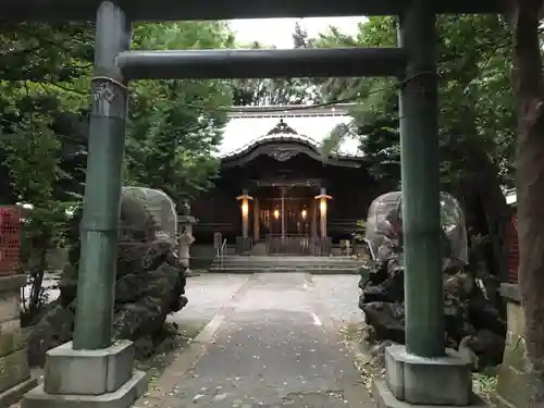 大稲荷神社の本殿・本堂