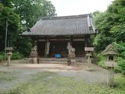 八幡神社の本殿・本堂