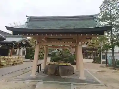 植田八幡宮の手水舎