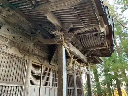 八幡神社の本殿・本堂
