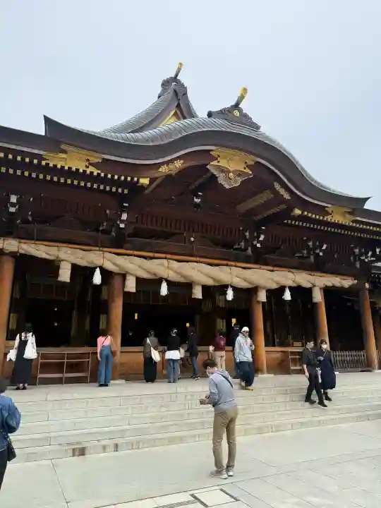 寒川神社の{uncategorized: "未分類", other: "その他", undefined: "問題あり", building: "その他建物", grave: "お墓", sacred_gate: "鳥居", guardian: "狛犬", statue: "像", buddha: "仏像", history: "歴史", nature: "自然", garden: "庭園", animal: "動物", pagoda: "塔", temizu: "手水舎", mountain_gate: "山門・神門", sanctuary: "本殿・本堂", subordinate: "末社・摂社", art: "芸術", scenery: "景色", jizo: "地蔵", ema: "絵馬", goshuin: "御朱印", omikuji: "おみくじ", items: "授与品その他", amulet: "お守り", goshuincho: "御朱印帳", eats: "食事", festival: "お祭り", votive_dance: "神楽", shichigosan: "七五三参", wedding: "結婚式", experience: "体験その他", initially: "初詣", around: "周辺", anti_infection: "感染症対策"}