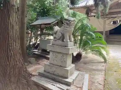三嶋神社の狛犬