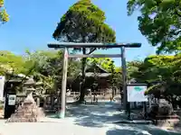 三柱神社の鳥居